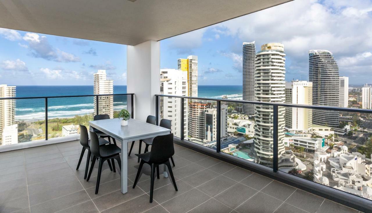 Qube Broadbeach Gold Coast Exterior foto