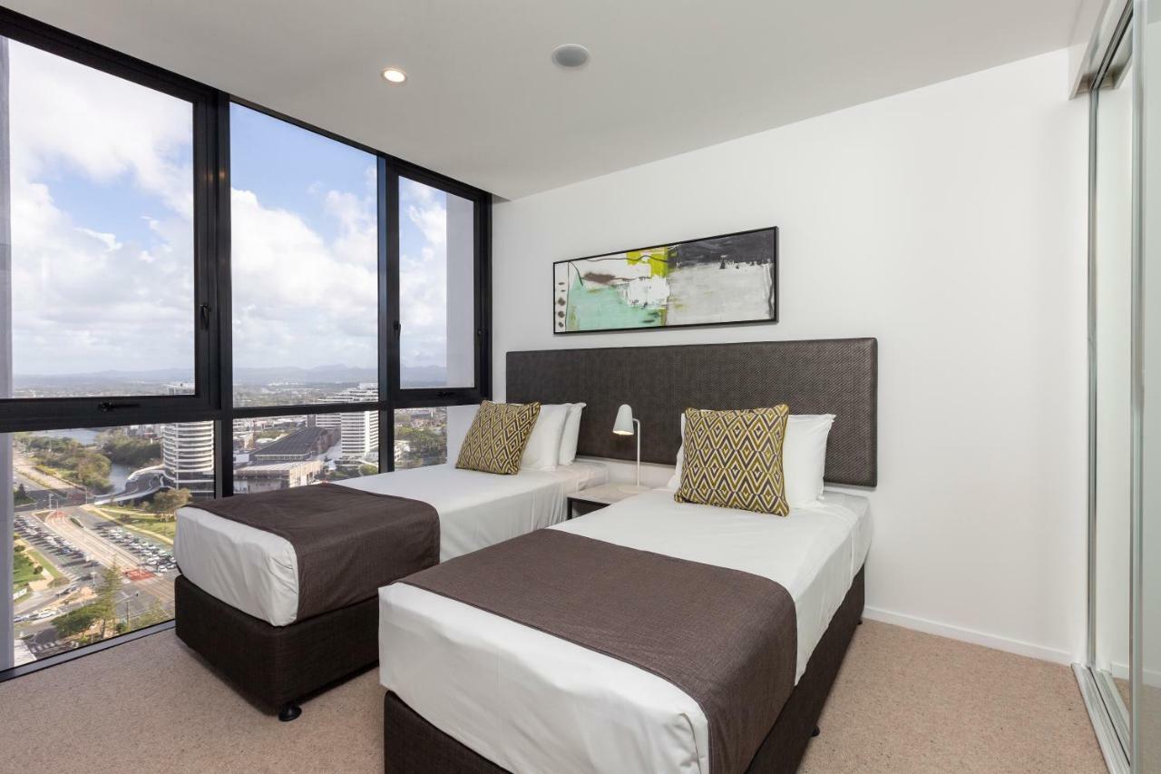Qube Broadbeach Gold Coast Exterior foto