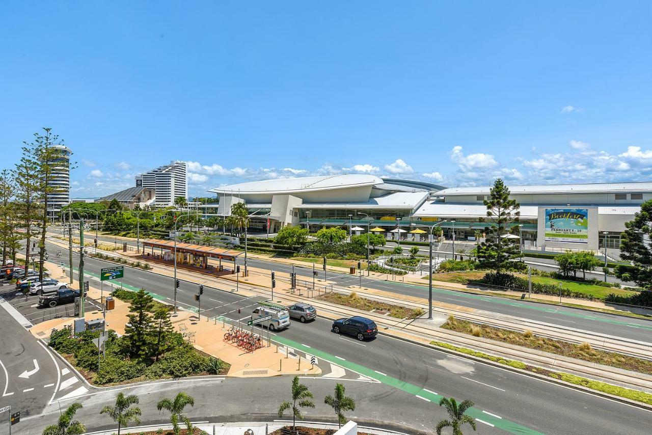 Qube Broadbeach Gold Coast Exterior foto