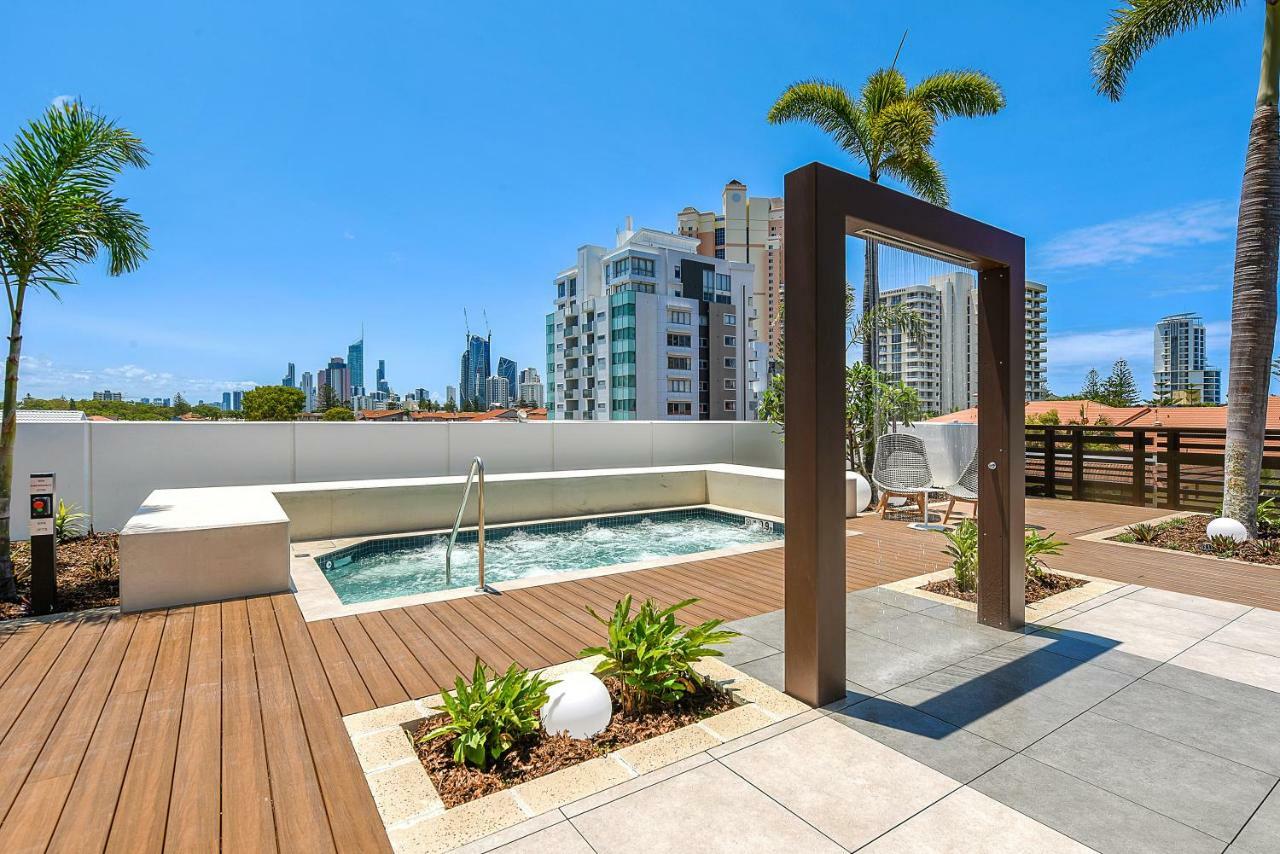 Qube Broadbeach Gold Coast Exterior foto